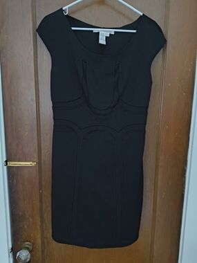 Studio M Black Cap-Sleeve Midi Sheath Dress